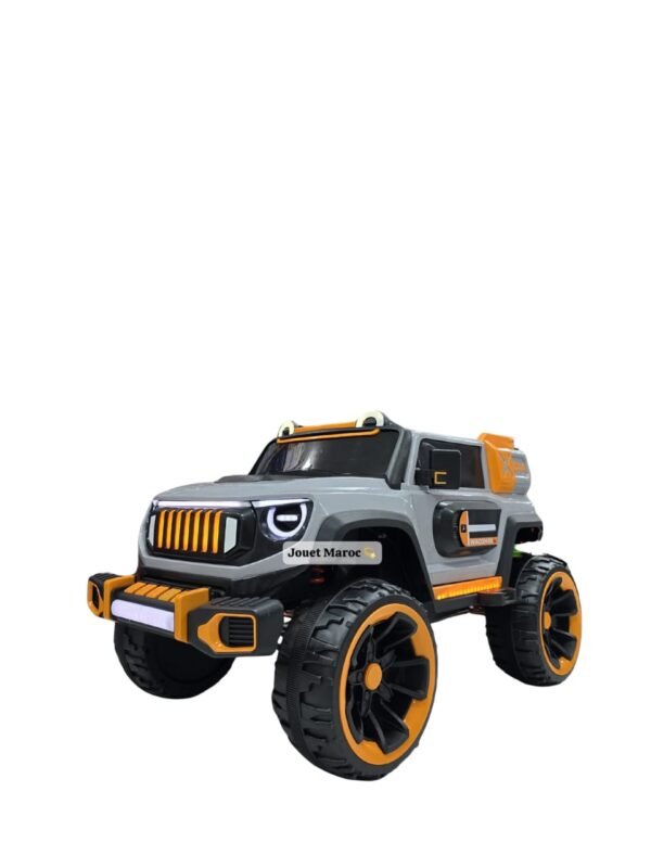 LA VOITURE JEEP 4*4